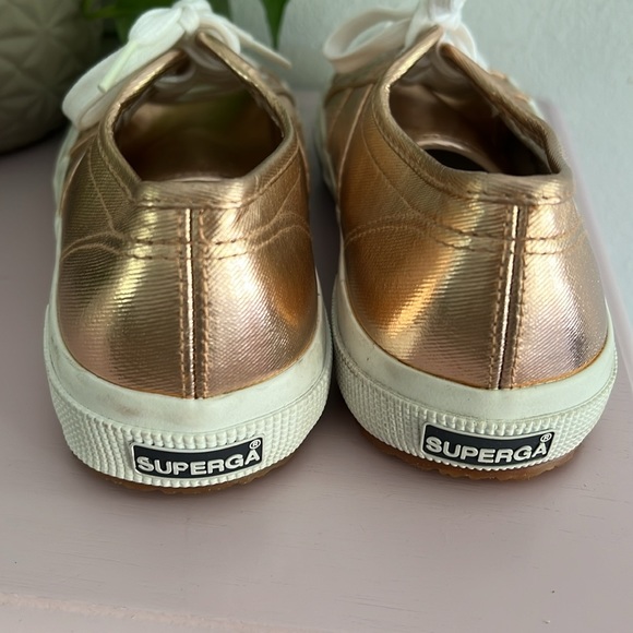 NWT Superga rose gold sneakers - Picture 7 of 7